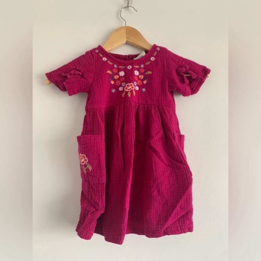 OshKosh B’Gosh Embroidered Floral 2T Dress